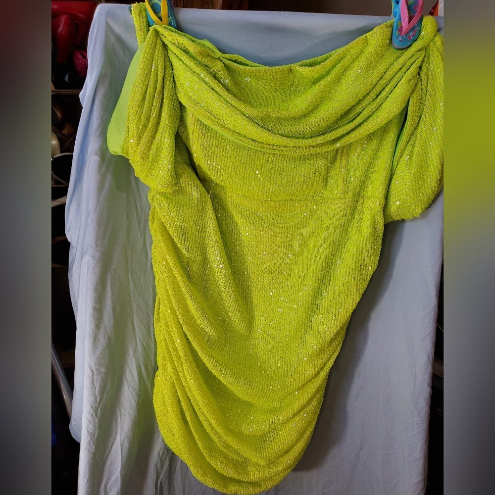 PrettyLittleThing Mini Dress Cold Shoulder M Size 18 US - Picture 2 of 16
